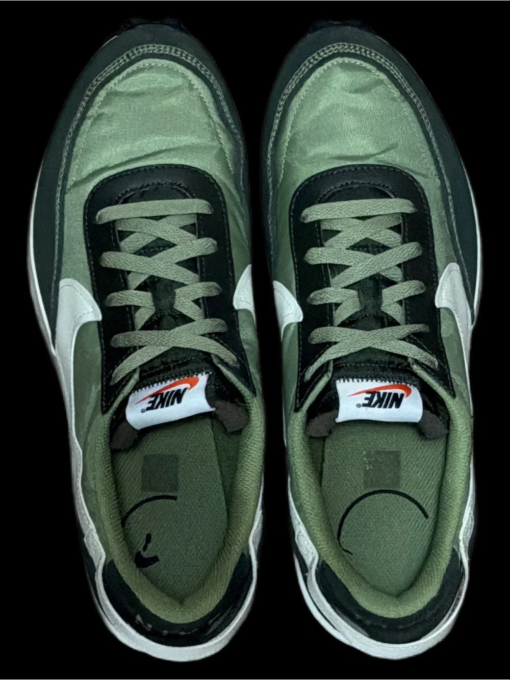Nike Debut Alligator Green/Black/White Mens size 11